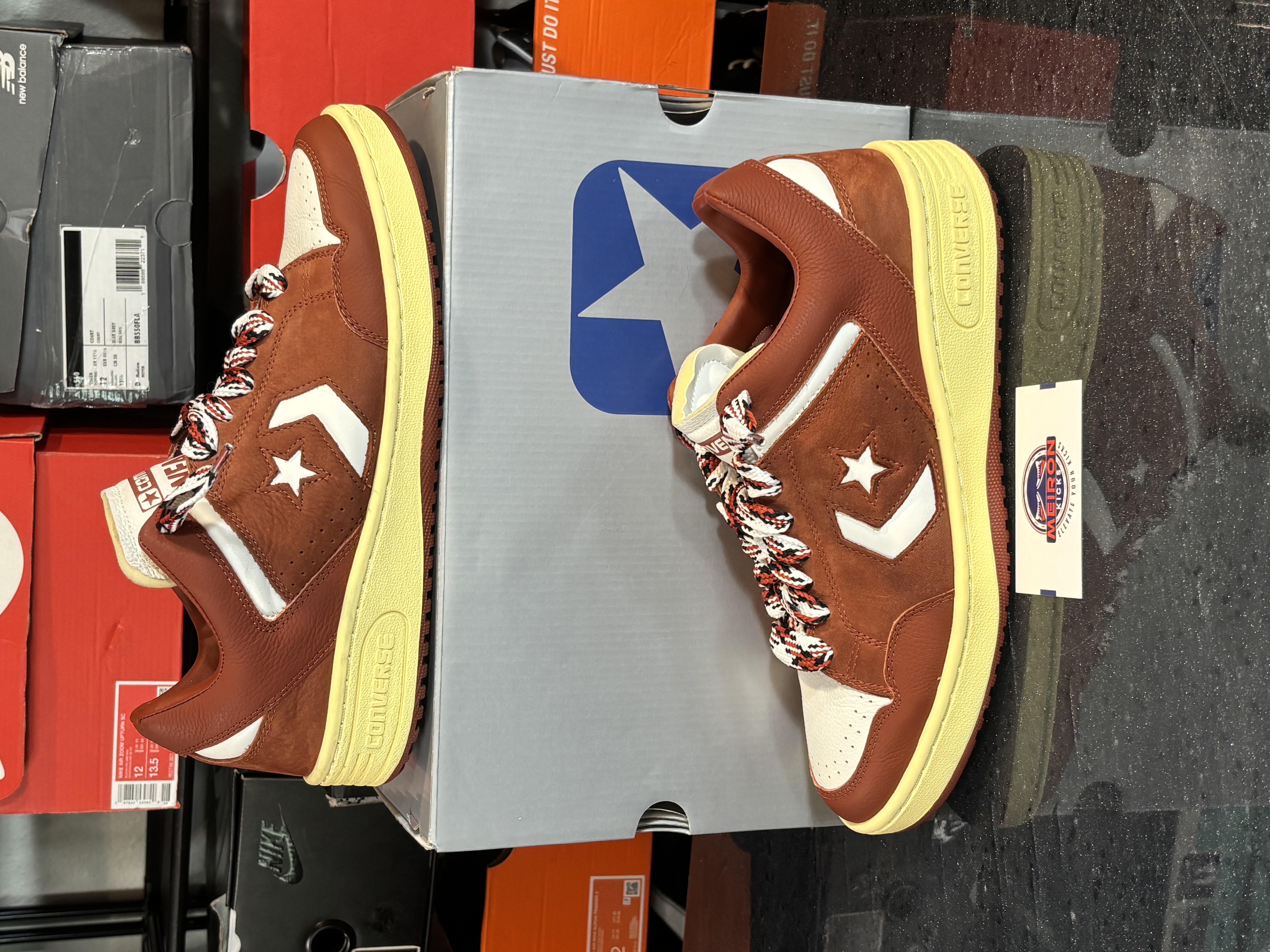 Converse Weapon OX "Paris" Ritual Red/Pastel Yellow/White